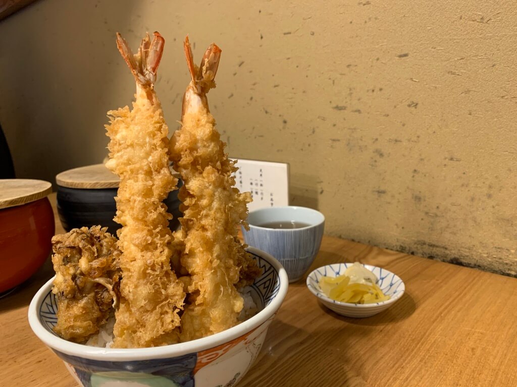 【ランチ】迫力の海老天丼　吉祥寺「金子屋」